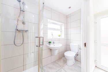 4 bed house, Hazel Street, City Centre, Leicester, LE27JN - Image 3