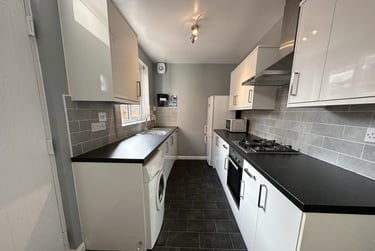 2 bed house, Windermere Street, City Centre, Leicester, LE27GT - Image 4