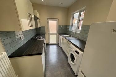 3 bed house, Ullswater Street, City Centre, Leicester, LE27DU - Image 1