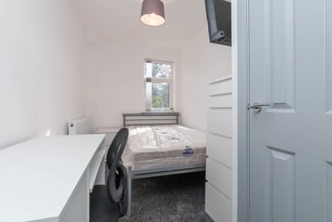 6 bed house, Dawlish Road, Selly Oak, Birmingham, B297AR - Image 9
