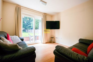 7 bed house, Bournbrook Road, Selly Oak, Birmingham, B297DD - Image 1