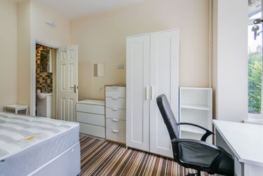 7 bed house, Harrow Road, Selly Oak, Birmingham, B297DN - Image 3