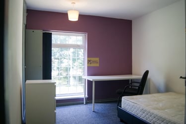 4 bed house, Hobart Croft, Birmingham, B74JN - Image 4