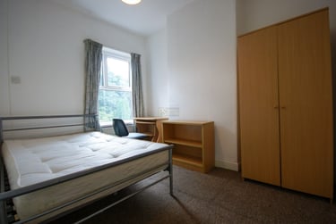 4 bed house, Dawlish Road, Selly Oak, Birmingham, B297AT - Image 4