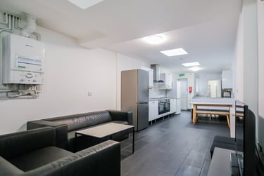 7 bed house, Croydon Road, Selly Oak, Birmingham, B297BP - Image 2