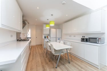 6 bed house, Harrow Road, Selly Oak, Birmingham, B297DN - Image 1