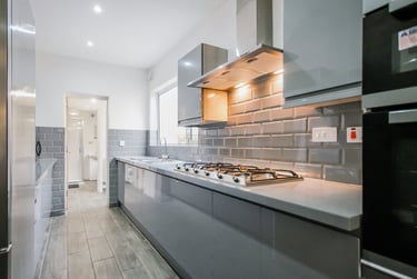 4 bed house, Teignmouth Road, Selly Oak, Birmingham, B297BA - Image 1