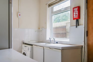3 bed house, Tiverton Road, Selly Oak, Birmingham, B296DA - Image 2