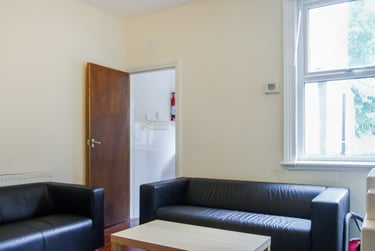 3 bed house, Tiverton Road, Selly Oak, Birmingham, B296DA - Image 1