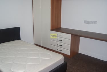 4 bed house, Hubert Road, Selly Oak, Birmingham, B296DX - Image 3