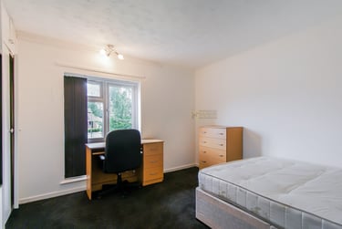 5 bed house, Hobart Croft, Nechells, Birmingham, B74JN - Image 3