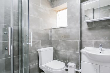 5 bed house, Hobart Croft, Nechells, Birmingham, B74JN - Image 9
