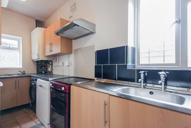 10 bed house, Harrow Road, Selly Oak, Birmingham, B297DN - Image 2