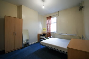 4 bed house, Bristol Road, Selly Oak, Birmingham, B296BQ - Image 3