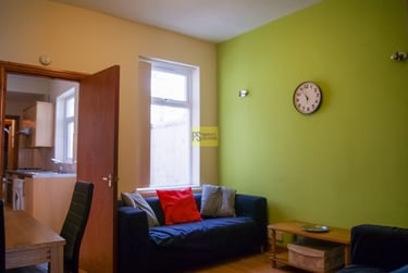 3 bed house, Milner Road, Selly Oak, Birmingham, B297RL - Image 1