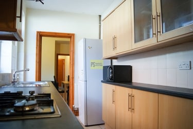 3 bed house, Milner Road, Selly Oak, Birmingham, B297RL - Image 2