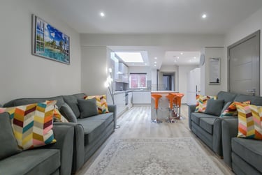 9 bed house, Harrow Road, Selly Oak, Birmingham, B297DW - Image 2