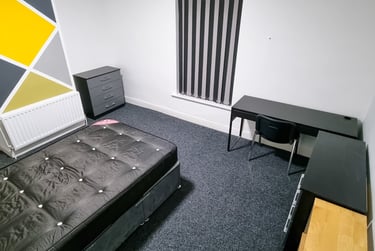2 bed house, Milner Road, Selly Park, Birmingham, B297RL - Image 3