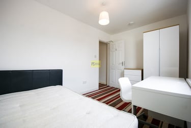 6 bed house, Dawlish Road, Selly Oak, Birmingham, B297AF - Image 2