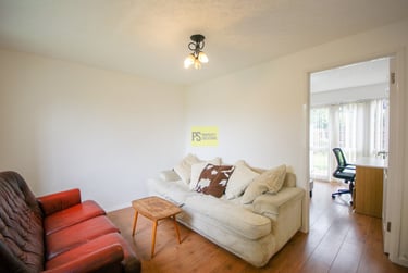 4 bed house, Rebecca Drive, Birmingham, B296TP - Image 2