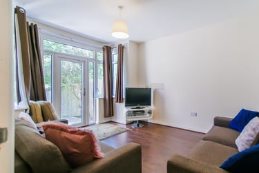 6 bed house, Bournbrook Road, Selly Oak, Birmingham, B297BX - Image 2