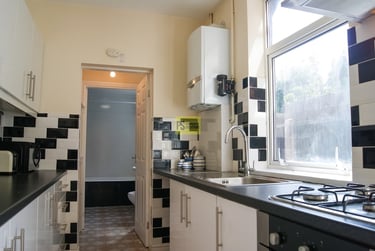 3 bed house, Milner Road, Selly Oak, Birmingham, B297RL - Image 2