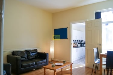 3 bed house, Milner Road, Selly Oak, Birmingham, B297RL - Image 3