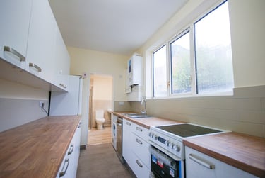 4 bed house, Exeter Road, Selly Oak, Birmingham, B296EU - Image 1