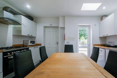 5 bed house, Hubert Road, Selly Oak, Birmingham, B296ER - Image 2