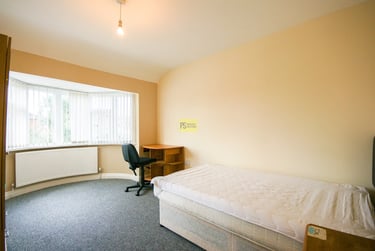 5 bed house, Windrush Grove, Selly Park, Birmingham, B297SU - Image 4