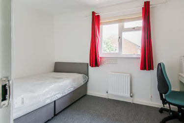 4 bed house, Gray Street, Birmingham, B94LS - Image 4