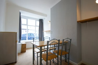 2 bed house, Kitchener Road, Selly Park, Birmingham, B297QD - Image 5