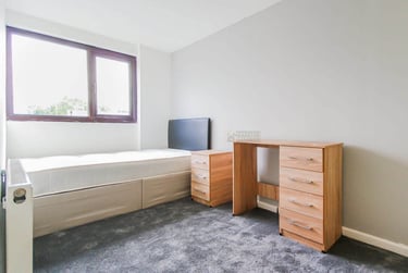 4 bed house, Bloomsbury Walk, Nechells, Birmingham, B75DQ - Image 3