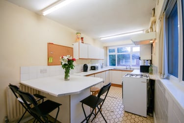4 bed house, Langleys Road, Selly Oak, Birmingham, B296HR - Image 1