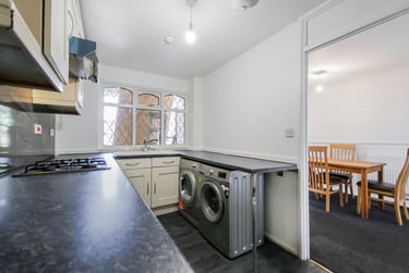 3 bed house, Bloomsbury Walk, Birmingham, B75DG - Image 3