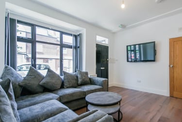 8 bed house, Dawlish Road, Selly Oak, Birmingham, B297AS - Image 3