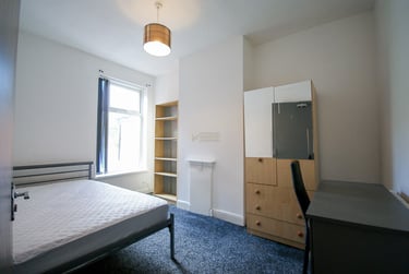4 bed house, Harborne Lane, Selly Oak, Birmingham, B296SS - Image 3