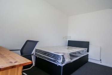 5 bed house, Hobart Croft, Nechells, Birmingham, B74JN - Image 6