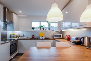 5 bed house, Leeson Walk, Harborne, Birmingham, B170LU - Image 1