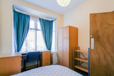 6 bed house, Rookery Road, Selly Oak, Birmingham, B297DG - Image 3