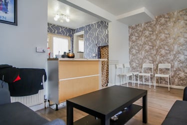 2 bed house, Lockwood Road, Northfield, Birmingham, B311QD - Image 1