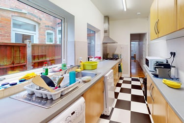 3 bed house, Kitchener Road Selly Park, Birmingham, B297QE - Image 2