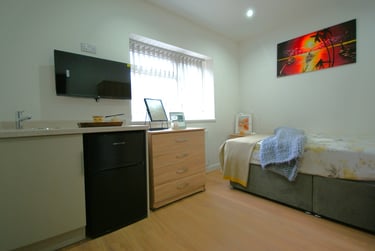 6 bed house, Strathdene, Selly Oak, Birmingham, B296QN - Image 2