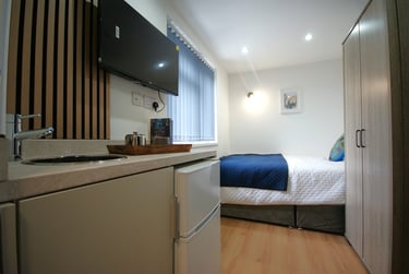 6 bed house, Strathdene, Selly Oak, Birmingham, B296QN - Image 8