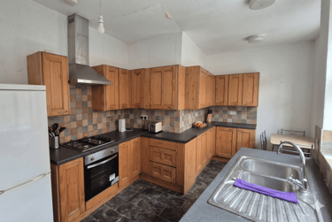 3 bed house, Milner Road, Selly Oak, Birmingham, B297RG - Image 1