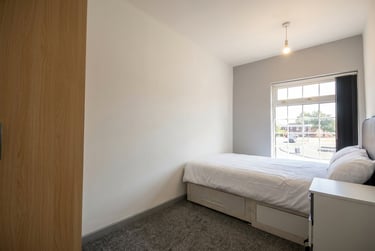 5 bed house, Hobart Croft, Nechells, Birmingham, B74JN - Image 4