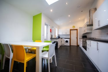 1 bed house, Dartmouth Road Selly Oak, Birmingham, B296DR - Image 3