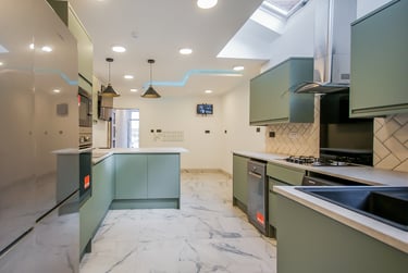 6 bed house, Dawlish Road, Selly Oak, Birmingham, B297AA - Image 2