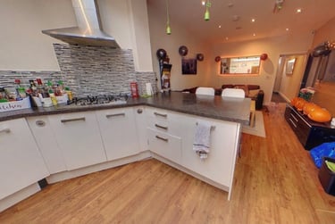 3 bed house, Rebecca Drive, Selly Oak, Birmingham, B296TP - Image 1