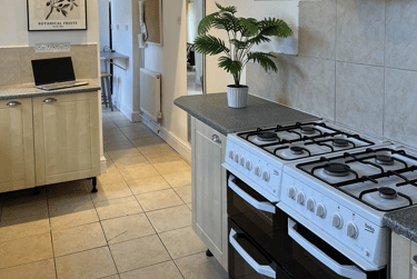 7 bed house, Clarendon Park Road, Clarendon Park, Leicester, LE23AQ - Image 4